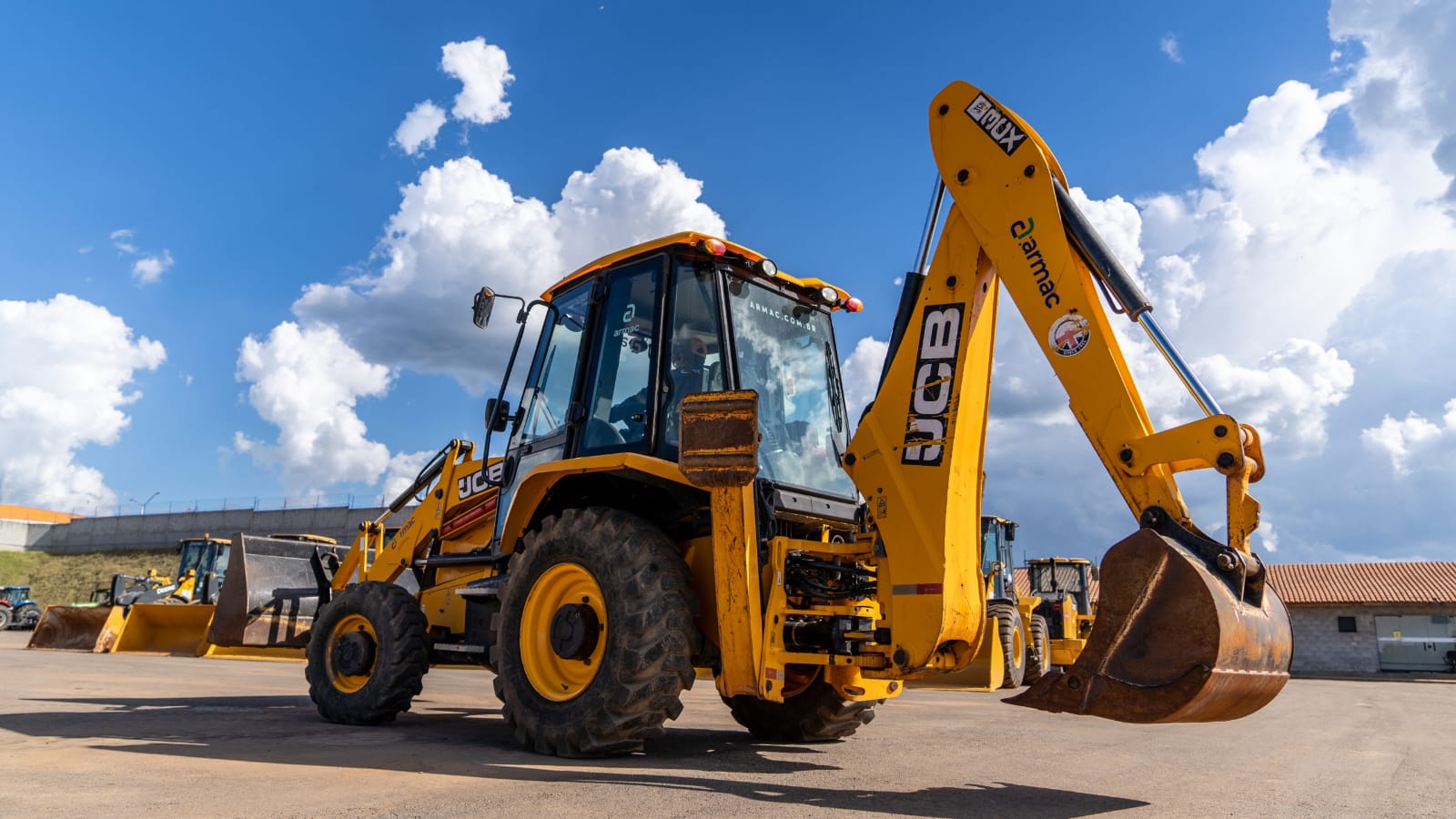 Limpeza máquina pesada